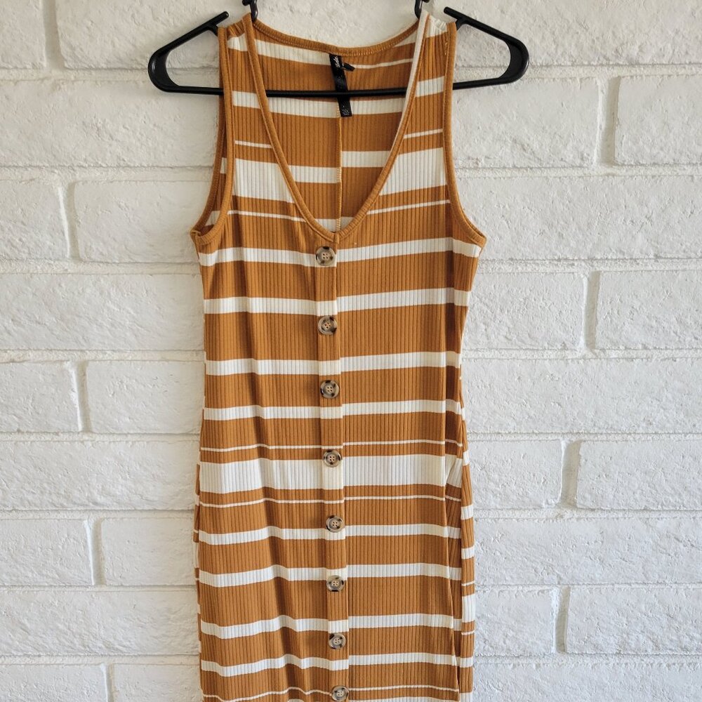 Womens Mustard Yellow and White Striped Fitted Maxi Dress Sz M